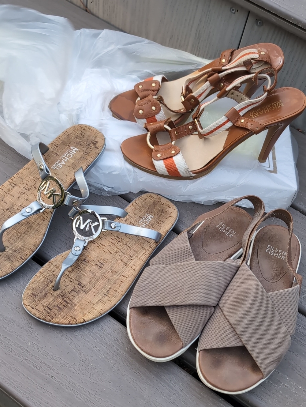Michael Kors MK BUNDLE Charm Jelly PVC Flip Flops Sandals  Size 7